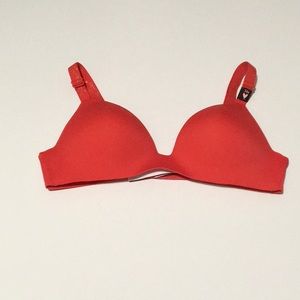 34B Victoria’s Secret Lightly Lined Wireless Bra Hot Coral Color